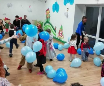 Detský maškarný ples-Gyermek maszkabál-15.2.2020